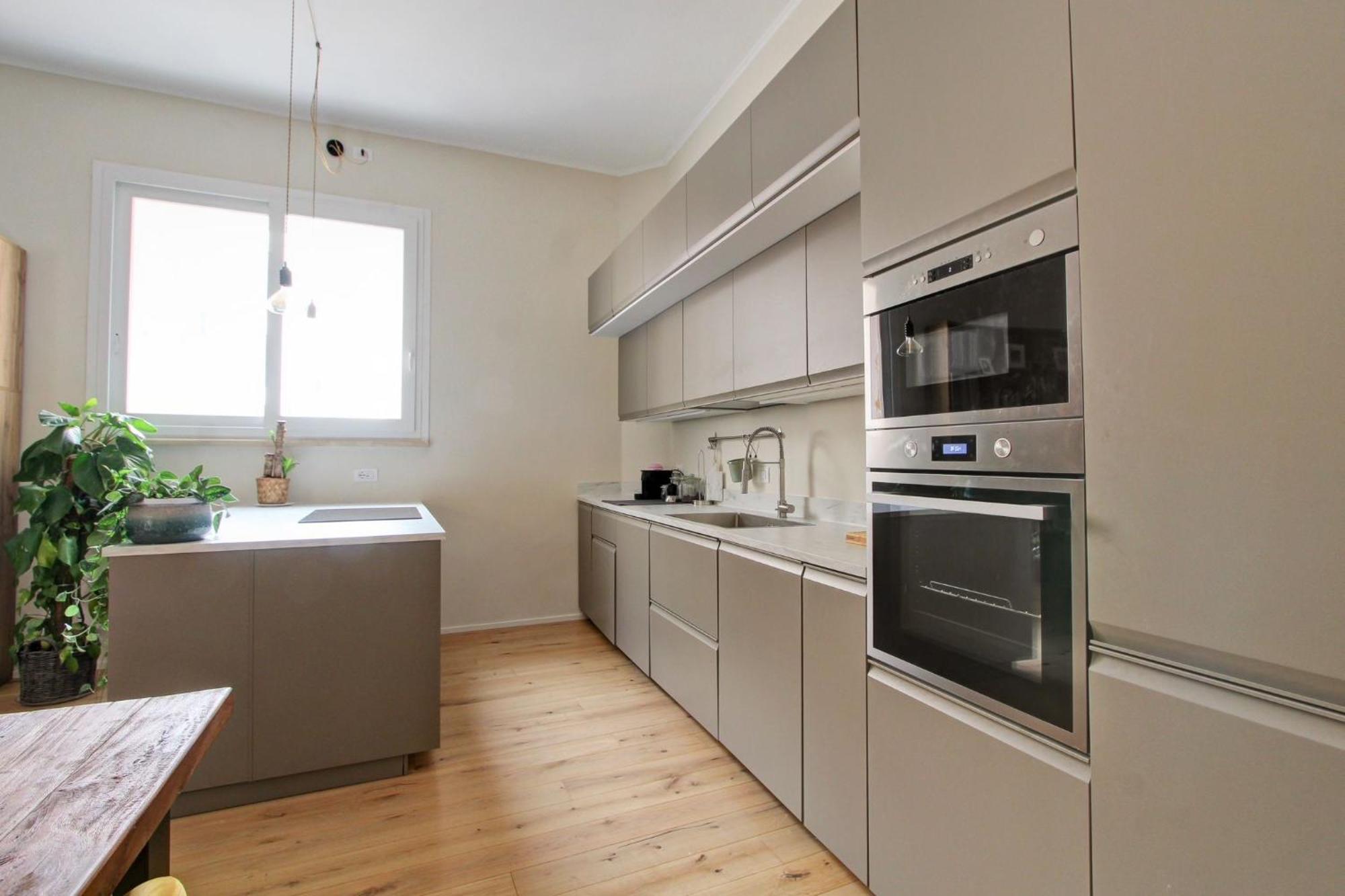 Boncompagni79 Elegant And Spacious In The Center Borghese Apartment *