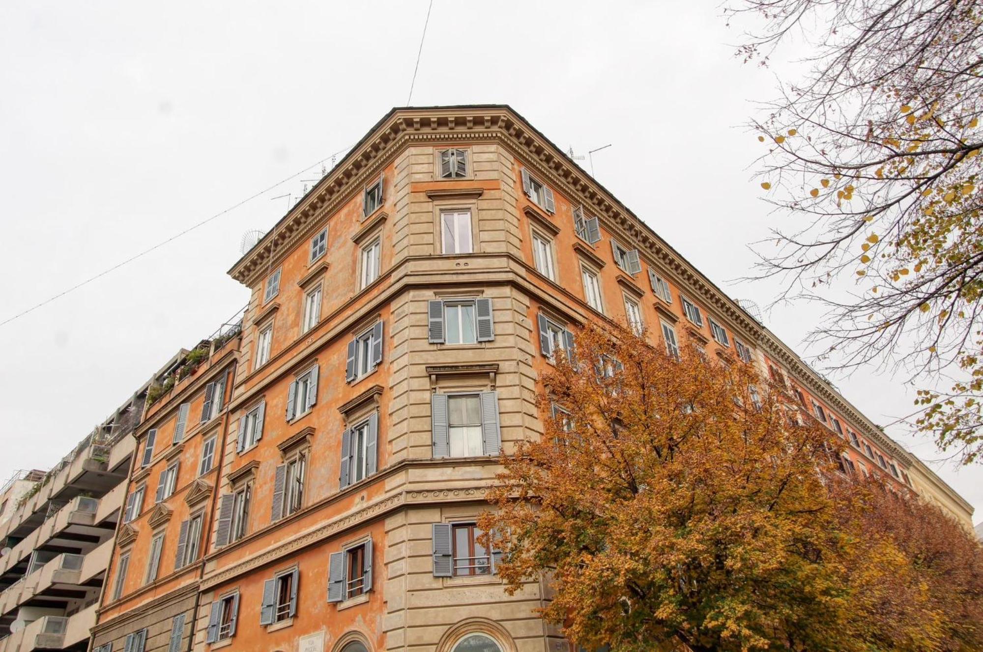 Boncompagni79 Elegant And Spacious In The Center Borghese Rom